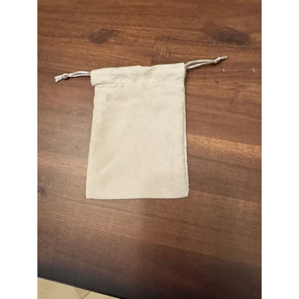 kendra Scott jewelry bag - Picture 2 of 2